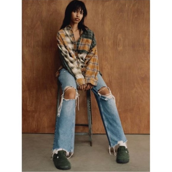 Urban Outfitters Denim - •BDG• Urban Outfitters High Rise Baggy Jeans Size 30 100% Cotton Distressed